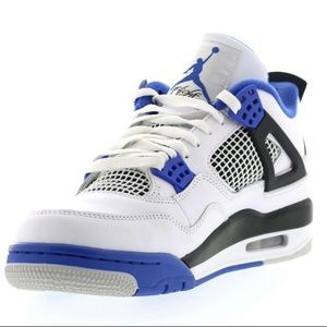 Air Jordan Retro 4